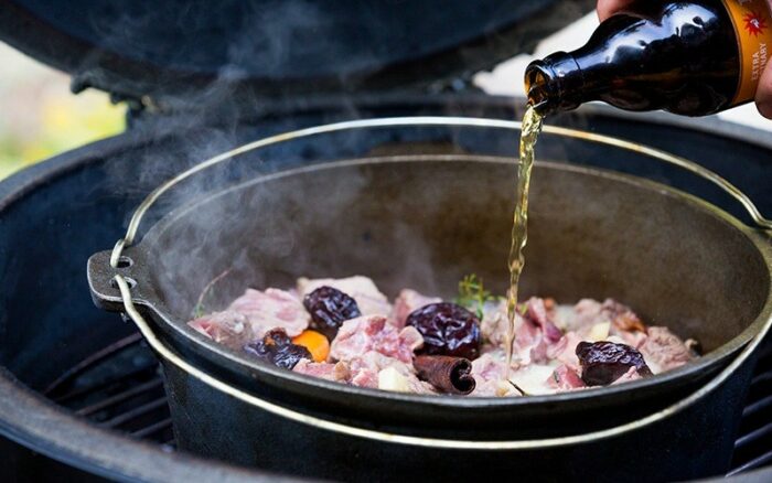 Dutch Oven Big Green Egg