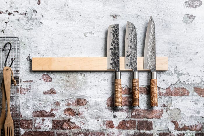 VG10-Forged-Santoku-18cm-koken-bbq-kamado-mes