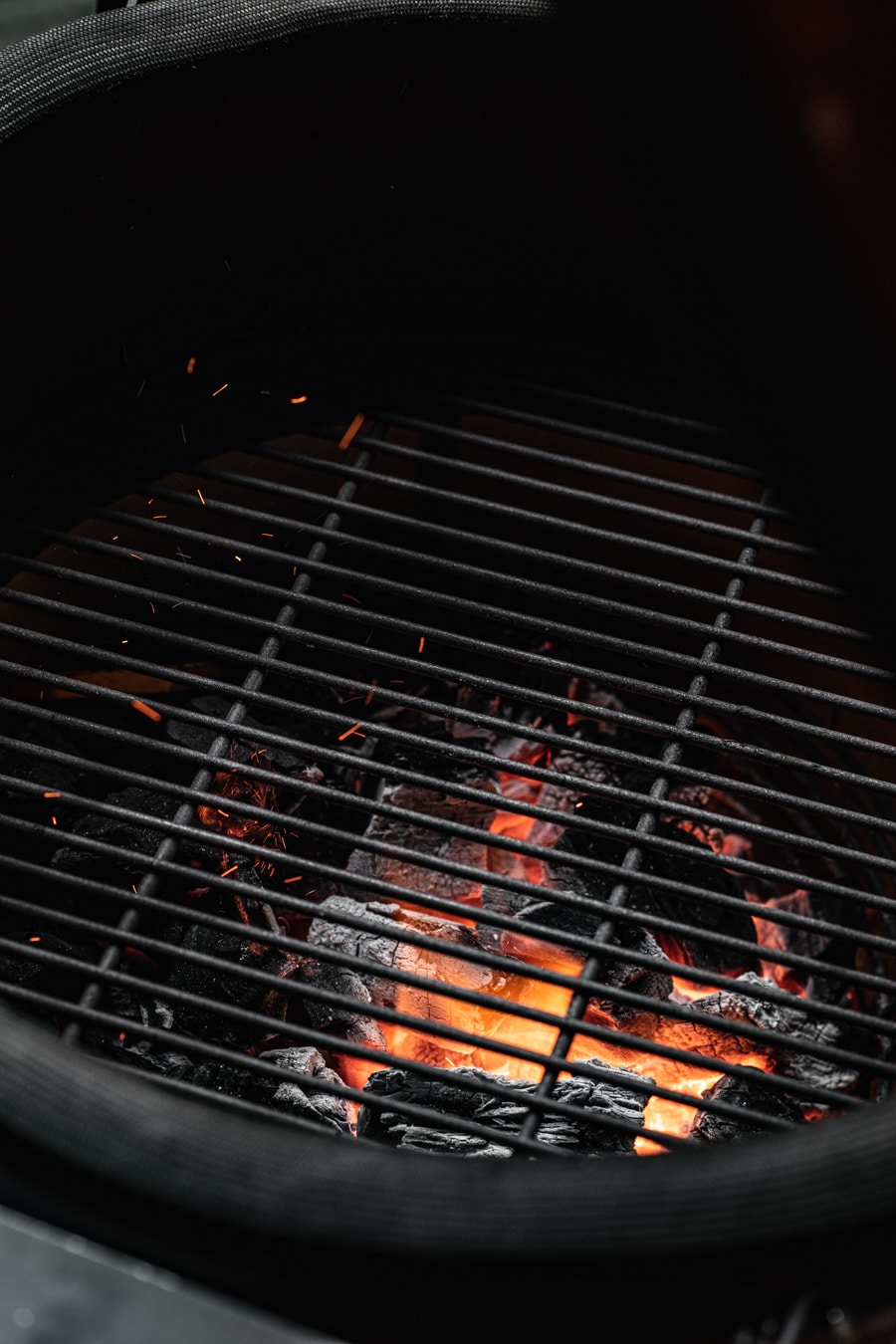 Houtskool-bbq-barbecue-kamado-tips-wokken