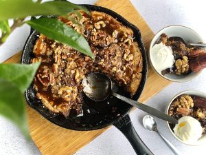Dadel-Noten-pudding-recept-skillet-bbq-barbecue