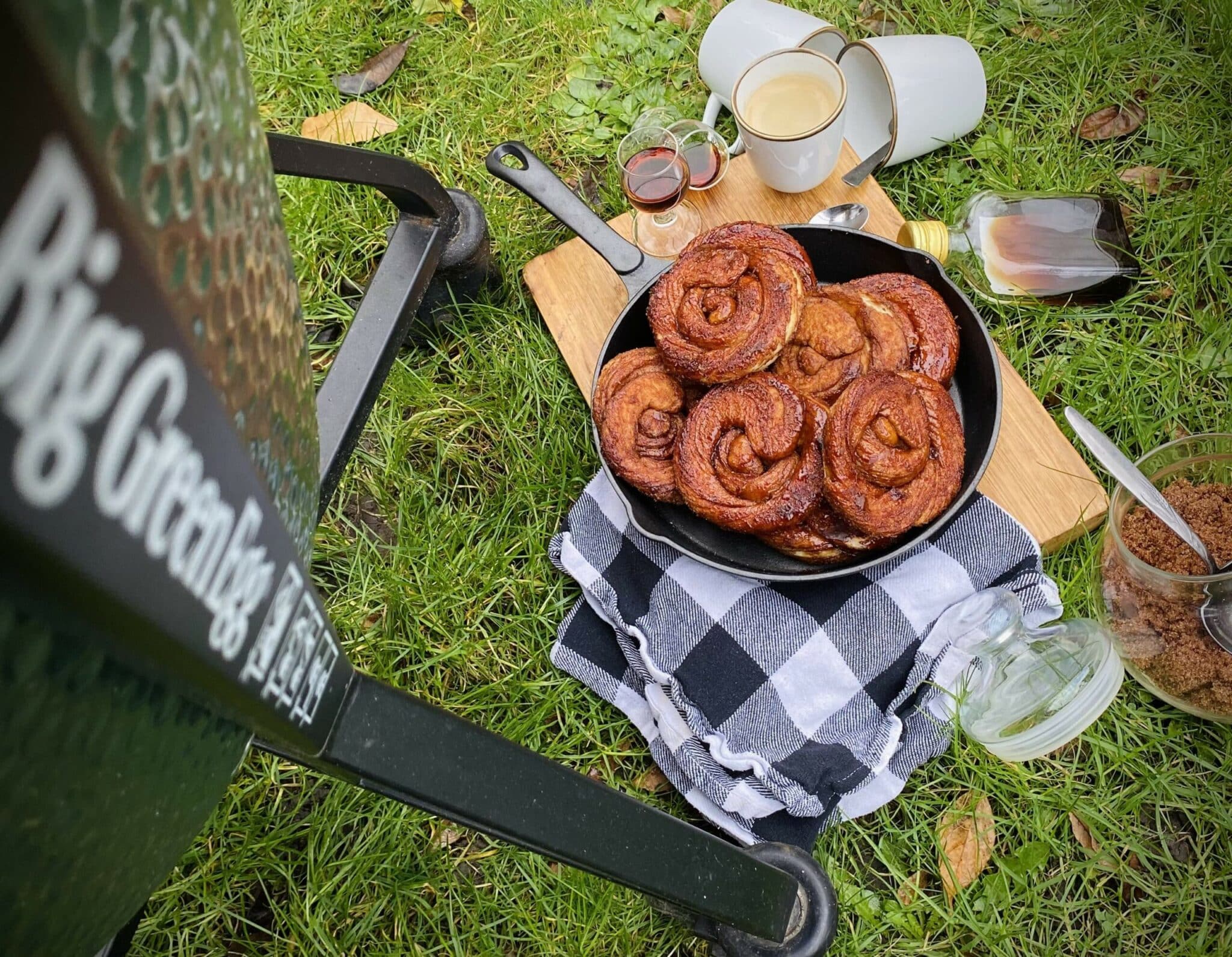 Bolussen-recept-kamado-bbq-barbecue-eindresultaat-koffie-likeur