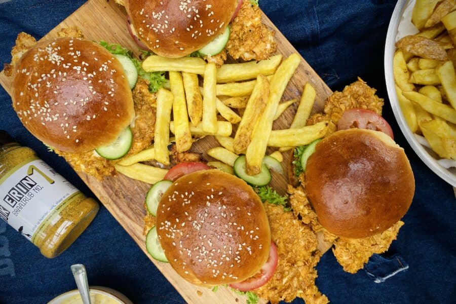 Krokante-Kipburgers-Braairub-no1-Kamado-BBQ-Recept