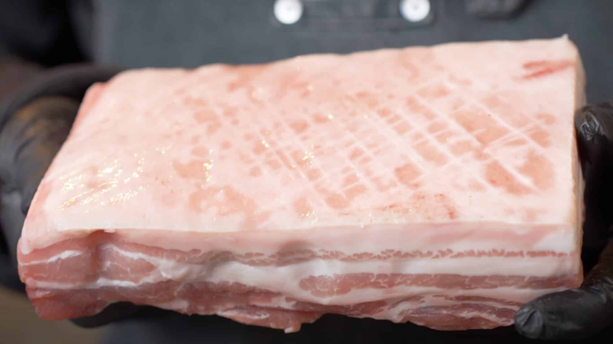 Low-en-slow-buikspek-met-zuurkool