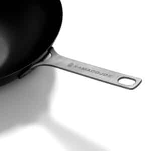 Kamado-joe-karbon-steel-wok-packshot-handle