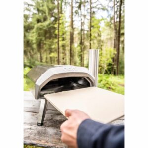 Pizzasteen-voor-pizzaoven-Karu-12-lifestyle