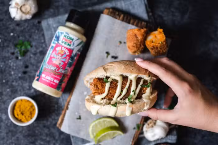 Saus-guru-madame-jeanette-x-koemproeven-queen-of-peppers-big-mamas-ketchup2 groot