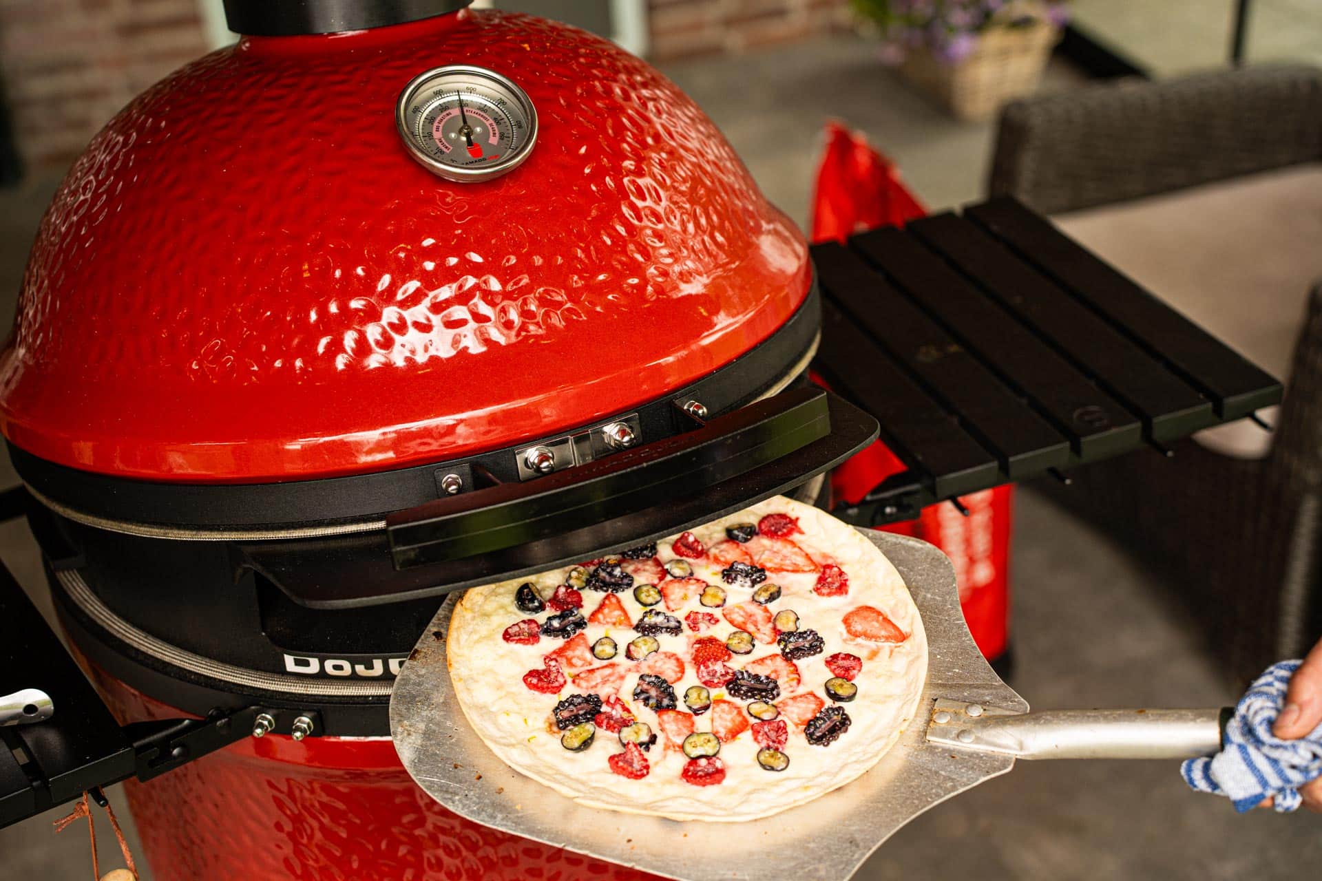 Kamado-Joe-BBQ-feestje-flammkuchen_BBQ