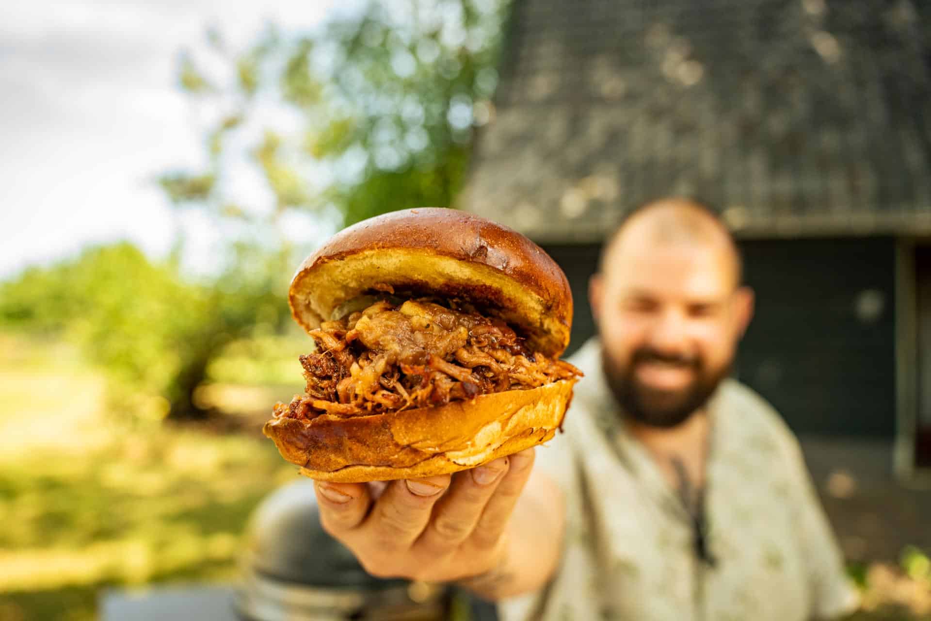 bxc-rubs-lifestyle-recept_pulled_pork_broodje_resultaat