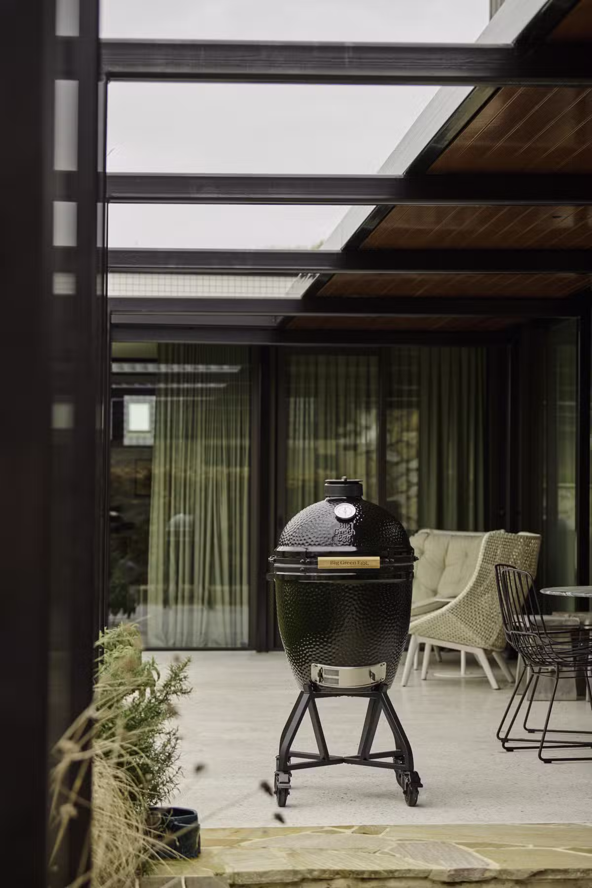 big green egg onyx 16 - The Onyx