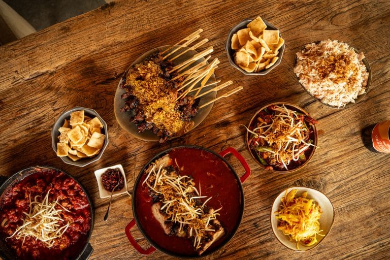 chineserijsttafellowres 8 - Chinese rijsttafel