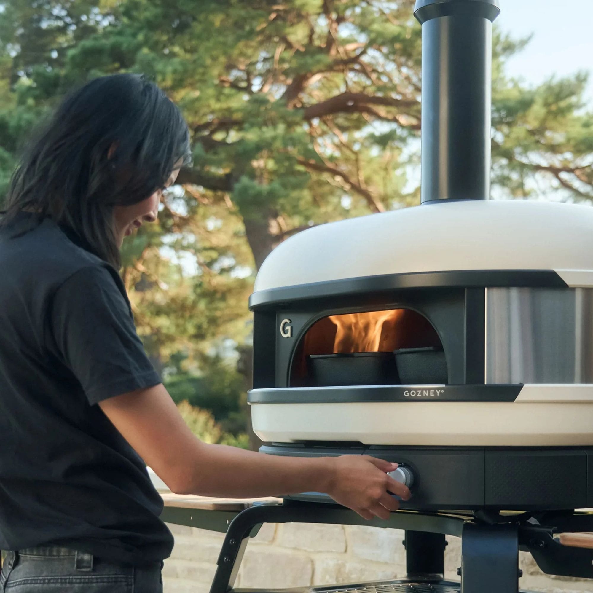 gozney dome gen 2 beige sfeer - Gozney pizzaovens kopen bij BBQ Experience Center